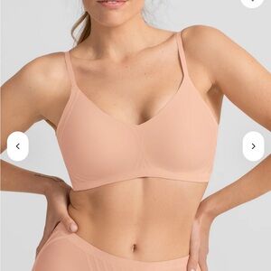 Honeylove Silhouette Bra in blush, size 32 DD(E) S+